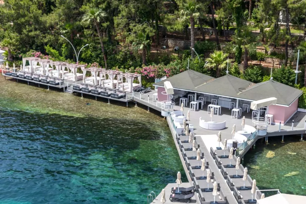 ساحل اختصاصی هتل گرند یازیچی کلاب مارماریس پالاس